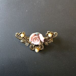 Vintage-Inspired Pink Rose Brooch with Gold Details